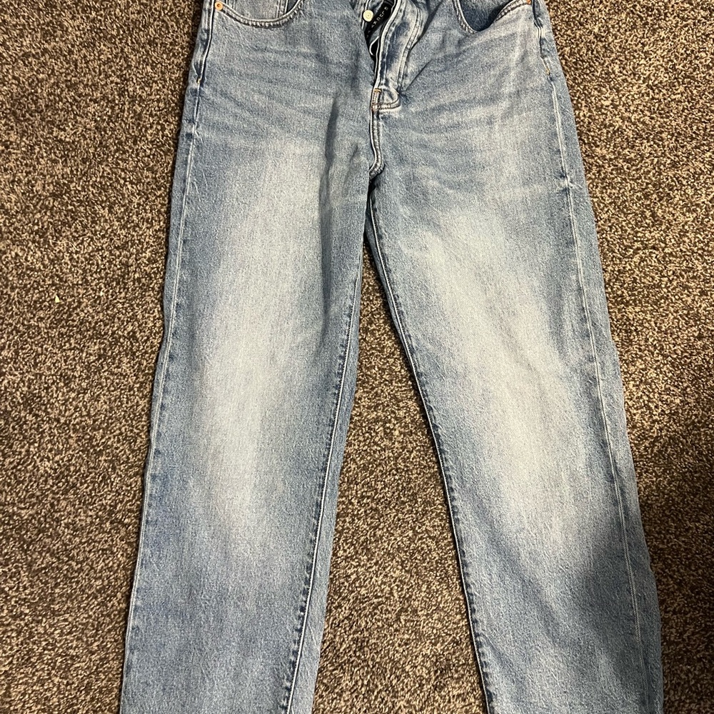 Women’s 90s Loose High Rise Straight
